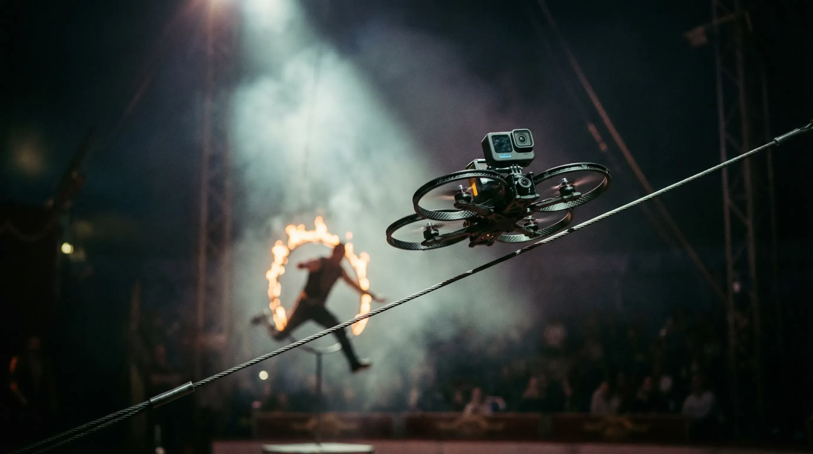 Präzises Fliegen durch Zirkus-Equipment